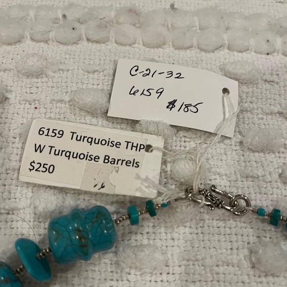 Turquoise Beaded Necklace with Silver Pendant - Picture 8 of 10